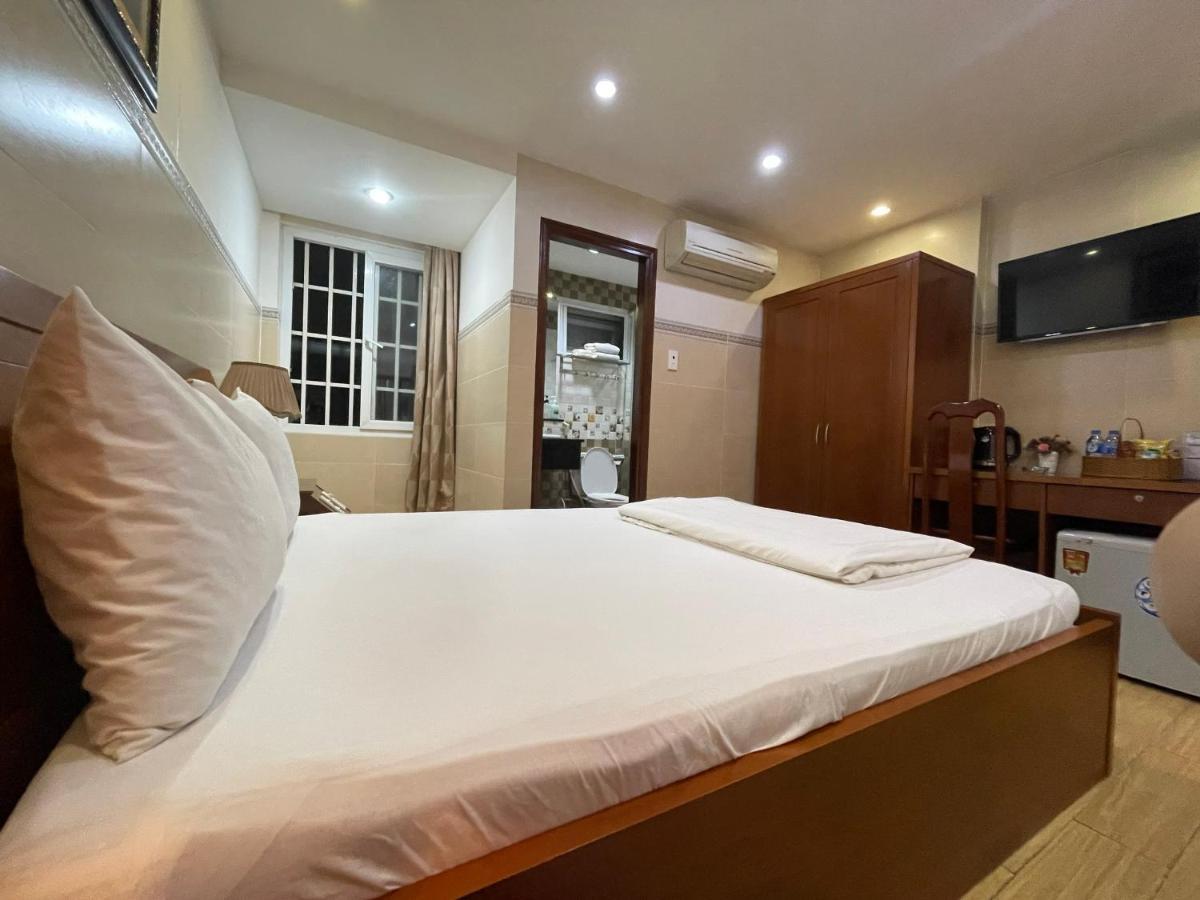 Khách sạn hẻo lánh Good For *