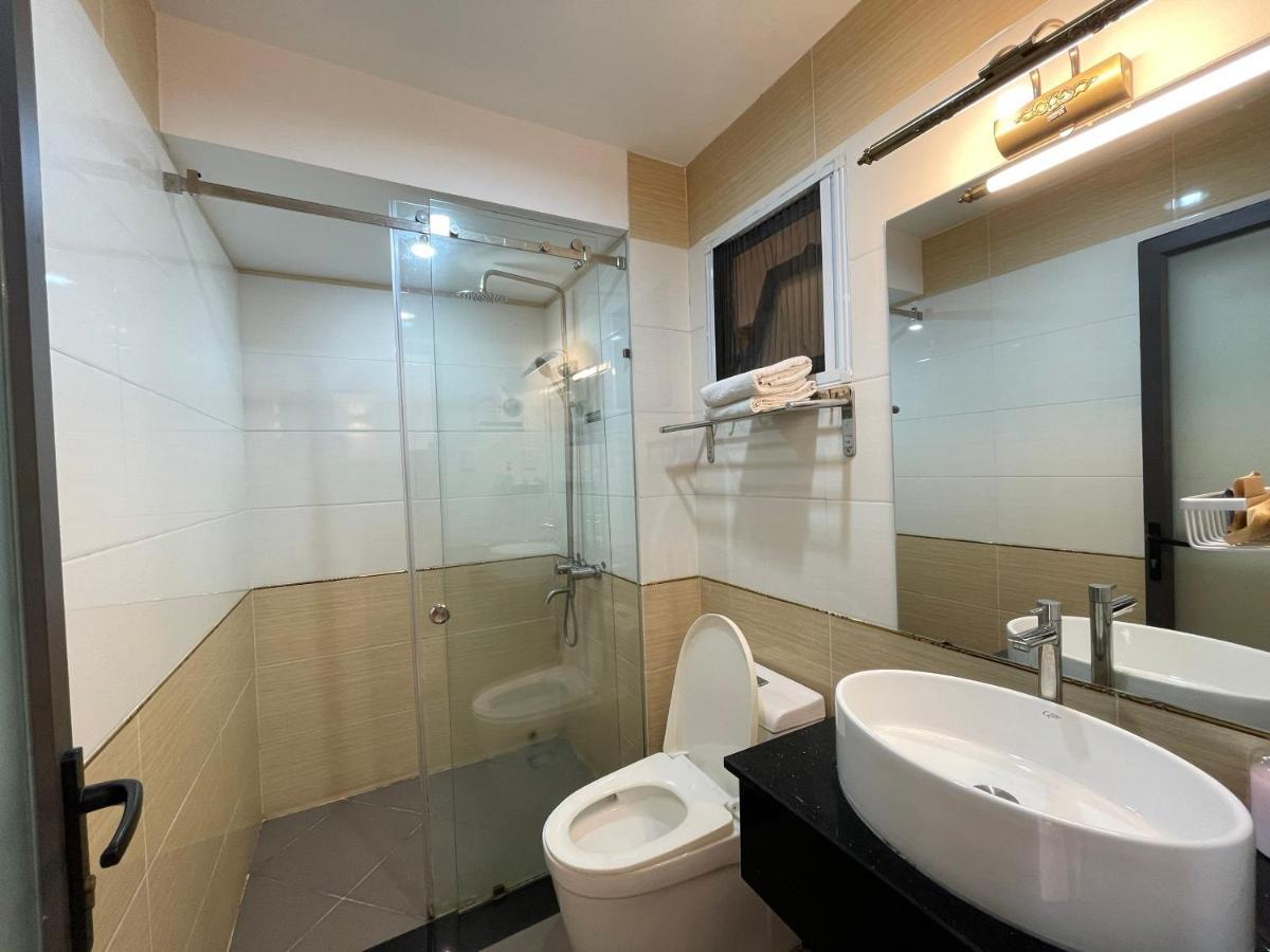 Khách sạn hẻo lánh Good For *